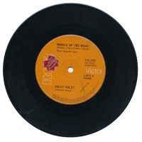 Middle of the Road - Vinilo Simple - Soley Soley